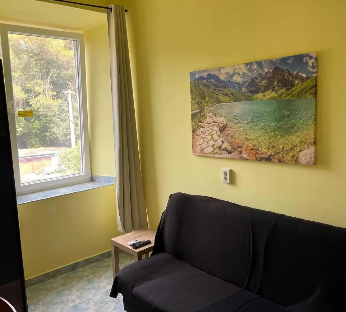 Dejan Apartment 3-Free Parking Near Arena In City Center, Near Bus, Train, Ferry, Airport Shuttle Pula 0*,  Croatia