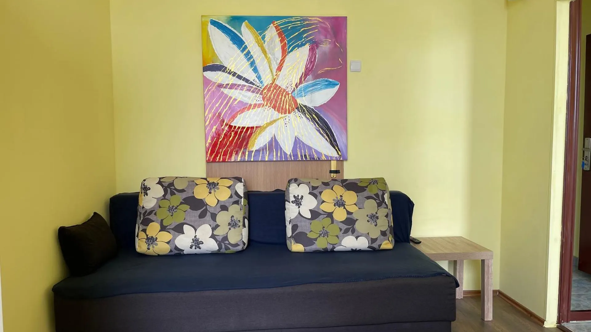 Dejan Apartment 3-Free Parking Near Arena In City Center, Near Bus, Train, Ferry, Airport Shuttle Pula 0*,  Croatia